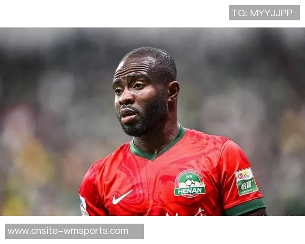 英博上海冬训第三阶段启动阿奇姆彭昨晚正式加盟球队